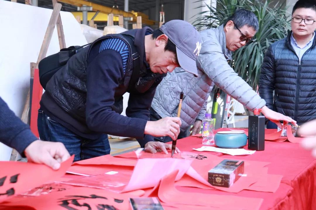 42cd7ed8-2365-4798-874e-09ac98730706.jpg_{i}xaf